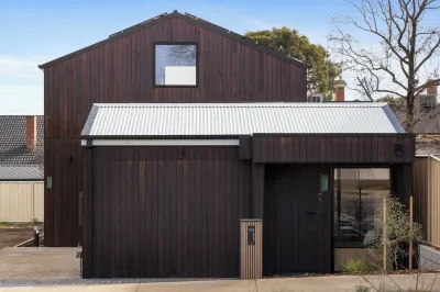 Bendigo Lodges Hotels near O'keefe Rail Trail (Highest point 233 Metres)