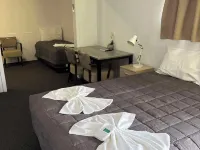 Manning River Motel Hotels in Taree