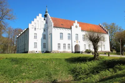 Kokkedal Slotshotel Hotels in der Nähe von Harmonikamuseets Fond
