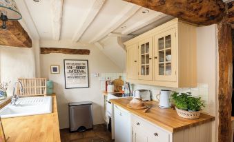 Charming 2Bd Cottage in the Heart of Kingham!