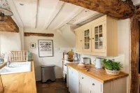 Charming 2Bd Cottage in the Heart of Kingham!