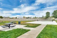 Welcoming 2Br Pool Gym Near Hill AFB Lagoon Hotels in Clearfield