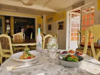 La Belle Provence - breakfast