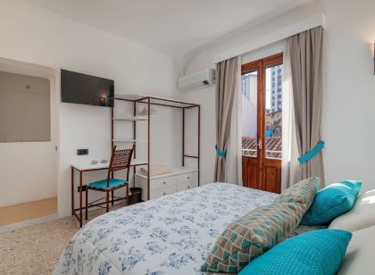 Sorella Luna Room Boutique, Centro di Olbia