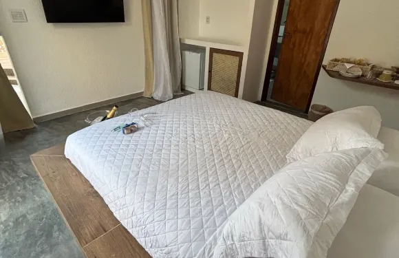 獨木舟別墅酒店