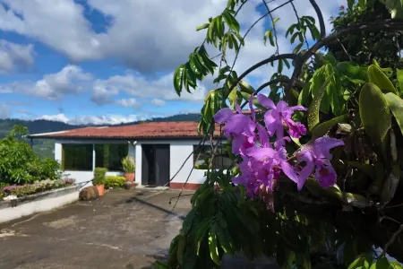 Casa Campestre Finca la Roca