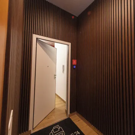 City Rooms 74