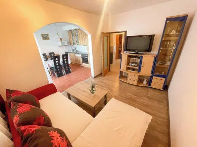 Apartment Fruk 2 Hotel di 