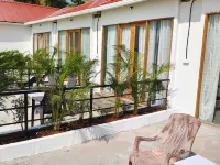 Vivaans Beach Resort Hotels in Pololem