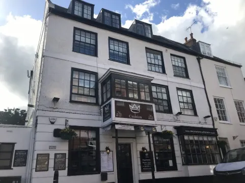 皇冠與坐墊酒店 温莎酒店