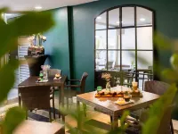 Novotel Nantes Centre Gare - servizio colazione