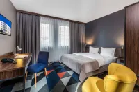 Vulcan Hotel