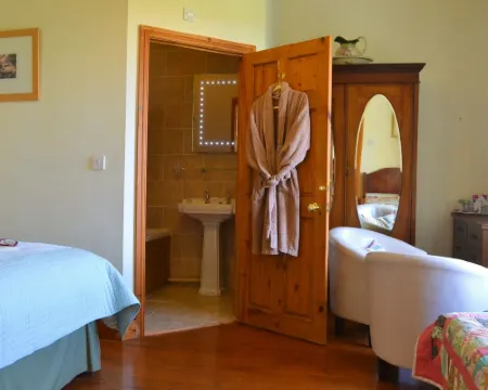 Broome Park Farm B&B Hotels in Kidderminster