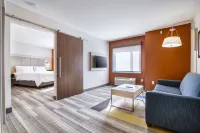 Holiday Inn Express & Suites Langley Hotels in Langley