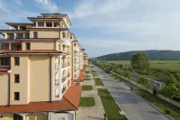 Sunrise All Suites Resort- All Inclusive - Bergblick