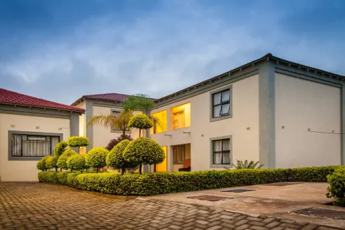 Glen Lodge & Tours Hotels in Bulawayo