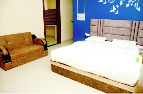 Hotel Shikhar Avenue Ujjain