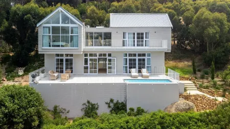 Bay Haven Collection, Hout Bay Отели рядом с достопримечательностью «Pollsmoor Prison»