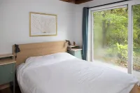 earthship forest exile 템플 호텔