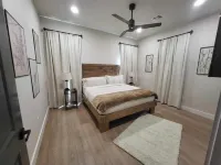 4-Bedroom Vacation Home Just 5 Minutes from Lake Texoma Hotel a 