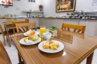 Hotel Guapindaia Praça - Bữa sáng