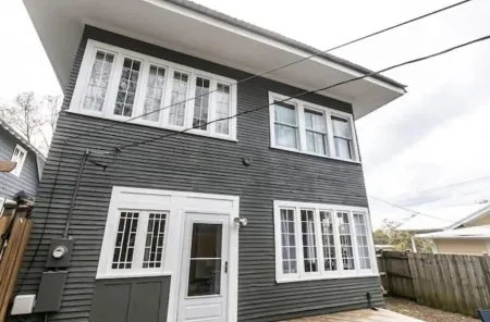 Trendy Lakeview Craftsman Отели рядом с достопримечательностью «Вулкан Парк энд Музеум»