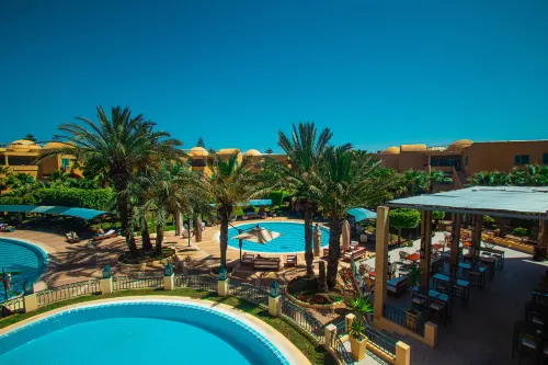 Suites Hôtel les Charmilles & Spa