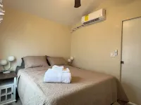 Comfy 1-bedroom mobile home in Hanford near Downtown