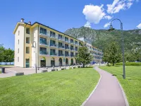 Palazzo Apartments - Porto Letizia Hotels in Porlezza