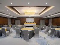 โฮเทล รอยัล เอ็มบาสซี โรงแรมในเอโรด