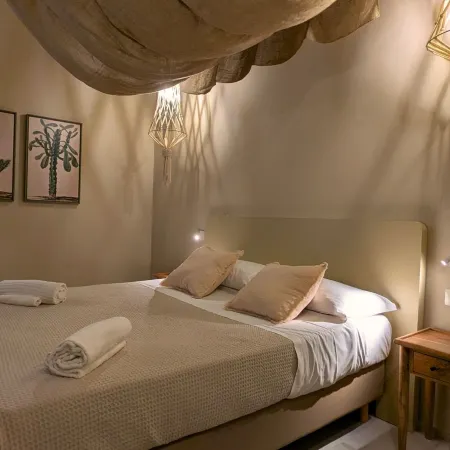 Palazzo Russo Suite & Apartments