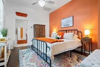 The Clementine - Walk to Restaurants, Shops, Bars in Historic Downtown!