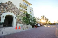 Amazing Marina and Golf Residence in paradise
