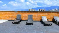 Triple Apts: 9BR, 6BA by Medellín, Dining, Nightlife, Fast Wifi & Self Check-in