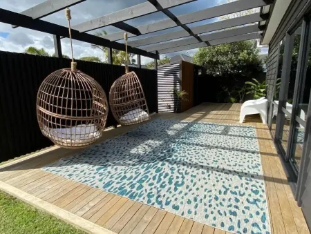 Great for large families & so much to do! Beach nearby, pool, spa, games room