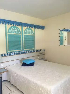 Studio 4p RDC - Large terrace - Résidence Club - 2 swimming pools - private beach