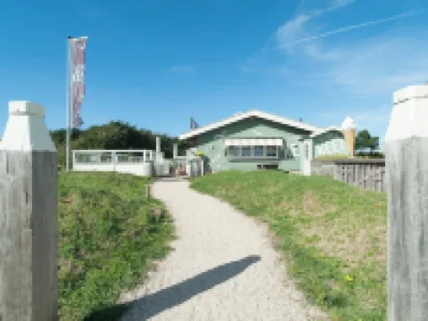 Sandepark 151 Villa for 8-Person with Large Garden Hotels in Callantsoog