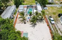 Cocohut in Sarasota Siesta Key Hotels near Palm Plaza Shopping Center