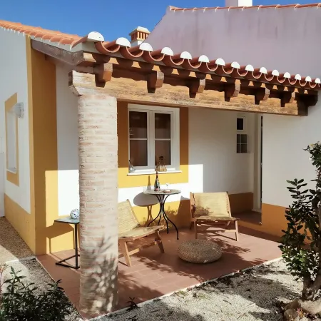 House Alentejana 400 m from the ocean Comfort inside & out Near beach
