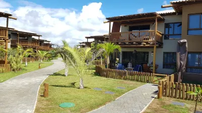 Tavarua Itacimirin Bungalow Foot in the sand Hotels near Itacimirim