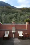 Lovely restored village house over Bogliaco Gargnano – very spacious