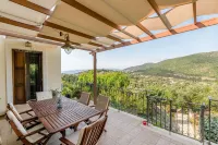 Odyssey's Palace - Escape in Mythical Ithaca Hotels in Ithaka