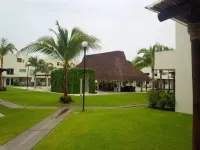 Beautiful house in Acapulco Diamante, come and enjoy. Hermosa casa en Acapulco