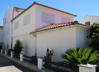 Apartmen Schwarz bis 14 Personen , Zadar, Nin, Vir, Haustierfreundlich Hotels in Petrcane