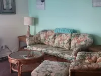 Cozy Garden Unit in Lucaya area is a 2 minute walk to the spectacular beach.