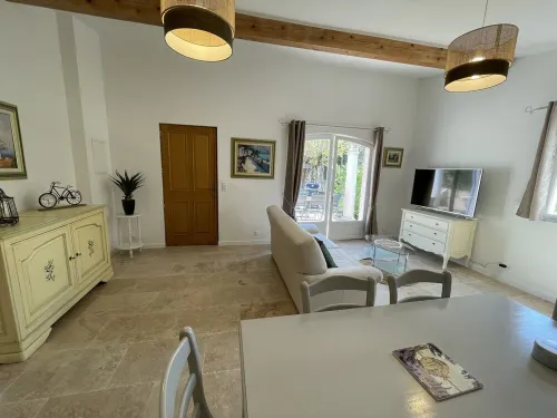 Charmante Villa de 75m2 au Cœur du Var