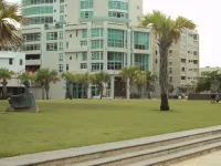 Centric Condo with Lagoon View, Steps to the Beach & La Concha Resort