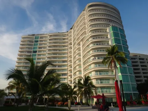 We Invite You To Enjoy Our Private Heaven At BVG Marina Ixtapa