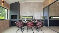 Stylish villa , heated pool, 2 km from the sea