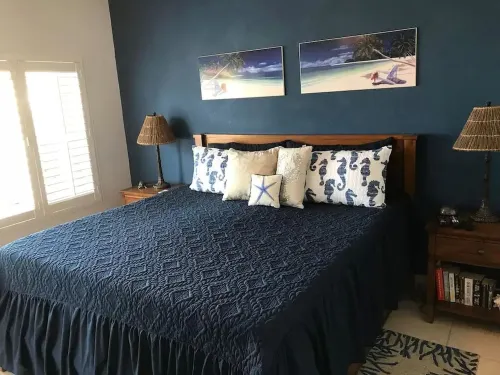 "Tortuga Kai" - 2 BR Oceanfront Condo At Kaibo, Grand Cayman - Pools